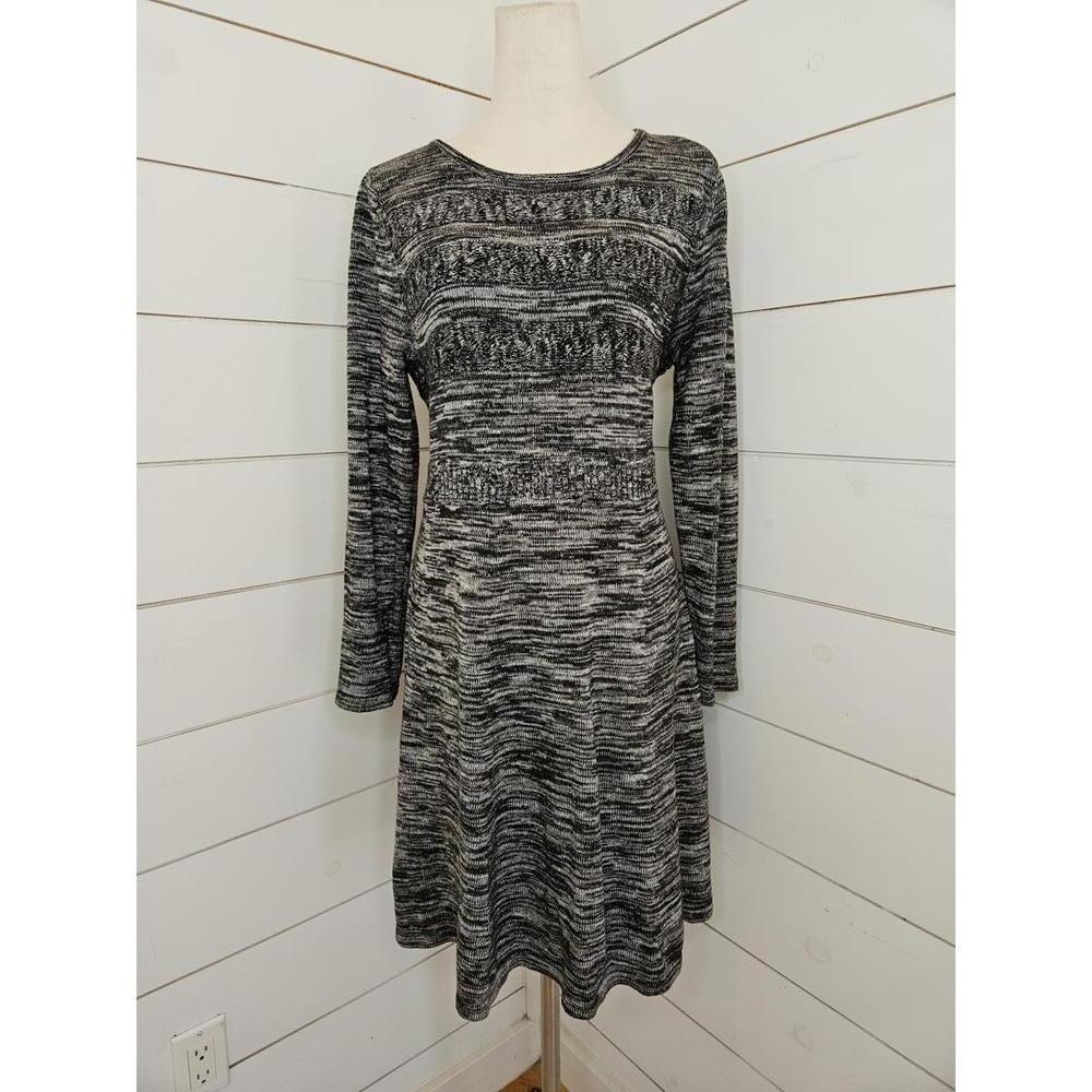 Calvin Klein Large Black & Grey long sleeve knee length sweater dress